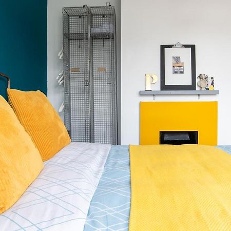The Space At 8, Garden Flat Close To Town & Beach Уитстейбъл Екстериор снимка
