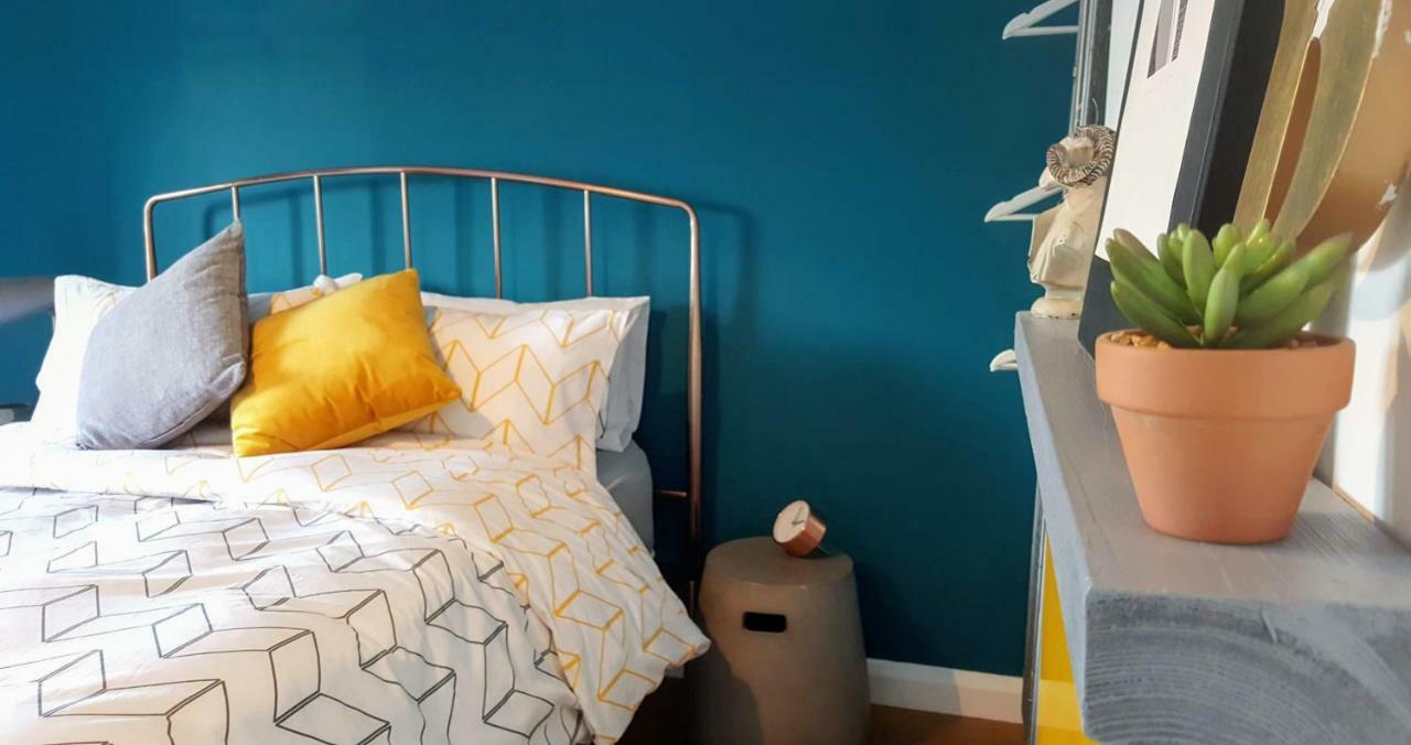 The Space At 8, Garden Flat Close To Town & Beach Уитстейбъл Екстериор снимка